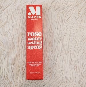 NWT Maven Rose Water Setting Spray